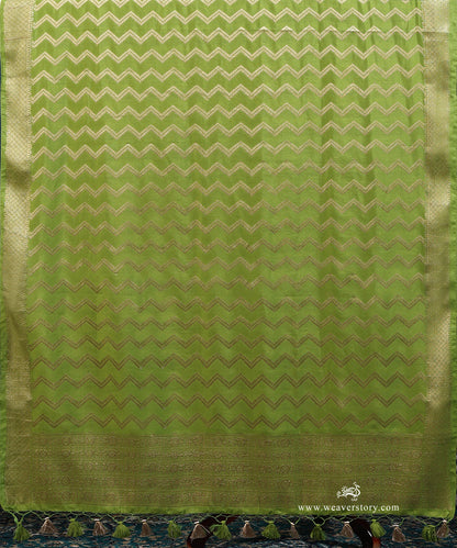 Handloom_Heena_Green_Pure_Cotton_Silk_Banarasi_Suit_Set_Fabric_With_Booti_WeaverStory_04