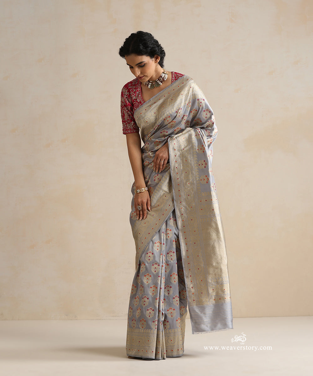 Grey_Handloom_Pure_Katan_Silk_Banarasi_Saree_With_Meenkari_Booti_WeaverStory_01