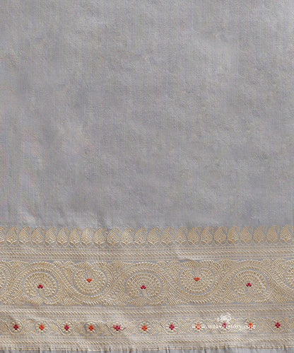 Grey_Handloom_Pure_Katan_Silk_Banarasi_Saree_With_Meenkari_Booti_WeaverStory_05