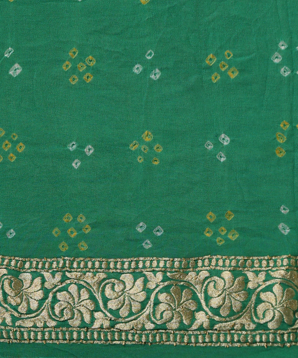 Handloom_Fresh_Green_Pure_Georgette_Banarasi_Bandhej_Saree_With_Zari_Palla_And_Border_WeaverStory_05