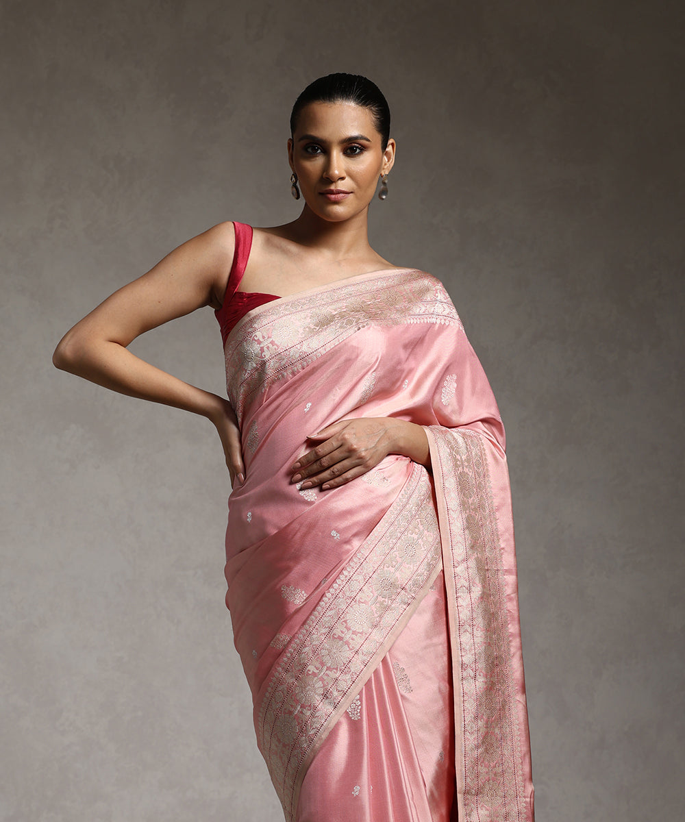 Pink_Handloom_Pure_Katan_Silk_Ektara_Banarasi_Saree_With_Kadhwa_Booti_And_Red_Detailing_WeaverStory_02