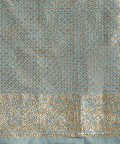 Powder_Blue_Handloom_Pure_Katan_Silk_Sona_Rupa_Banarasi_Saree_With_Jaal_And_Leaves_Motifs_WeaverStory_05
