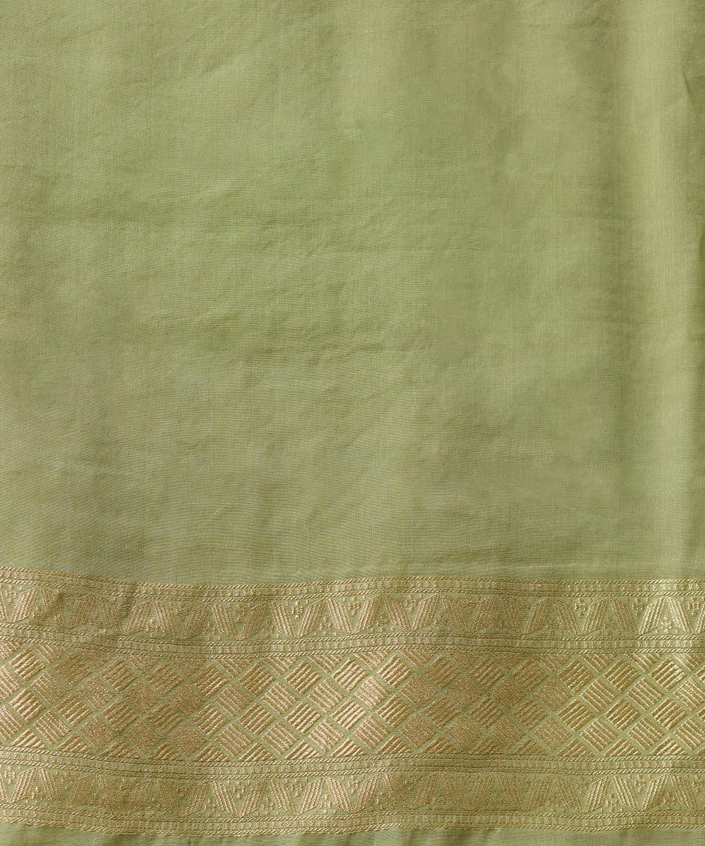 Handloom_Pista_Green_Pure_Tissue_Georgette_Banarasi_Saree_With_All_Over_Floral_Jaal_WeaverStory_05