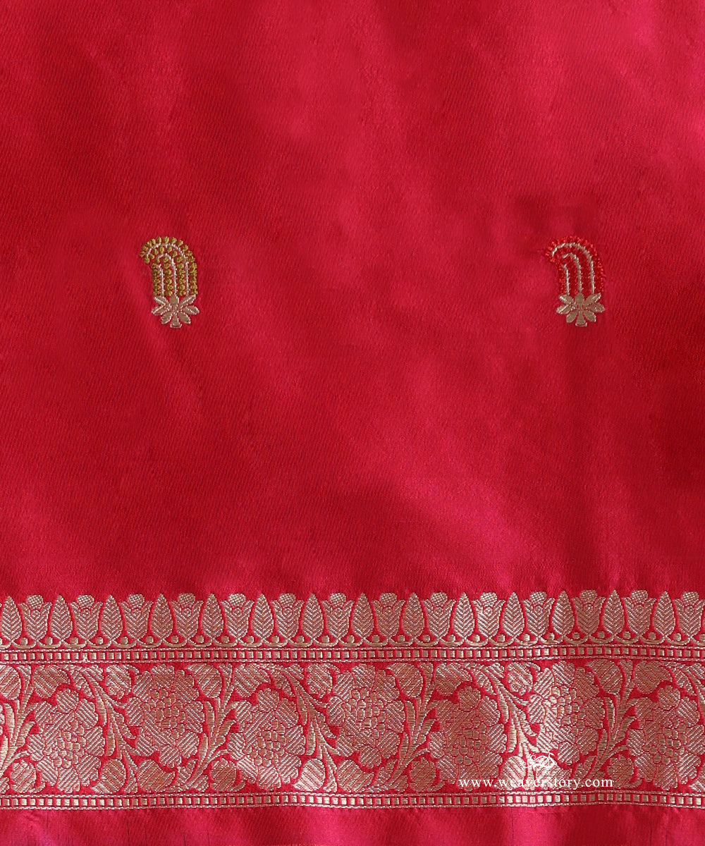 Handloom_Wine_Pure_Katan_Silk_Zari_Tanchoi_Banarasi_Saree_With_Pink_Kadhwa_Floral_Border_WeaverStory_05