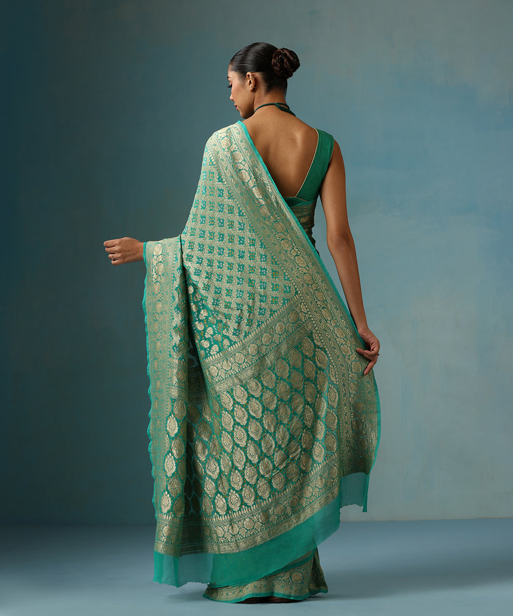 Aqua_Green_Handloom_Pure_Georgette_Banarasi_Bandhej_Saree_With_Floral_Border_WeaverStory_03