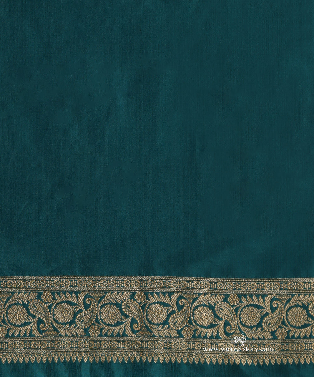 Teal_Blue_Handloom_Gold_Zari_Katan_Silk_Kimkhab_Banarasi_Brocade_Saree_With_Red_Selvedge_And_Paisley_Border_WeaverStory_05