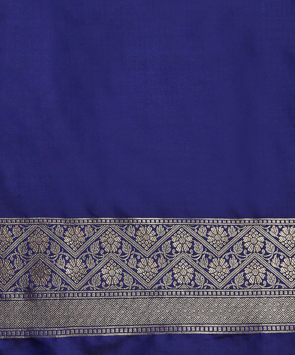 Handloom_Dark_Blue_Pure_Katan_Silk_Banarasi_Saree_With_Cutwork_Weave_WeaverStory_05