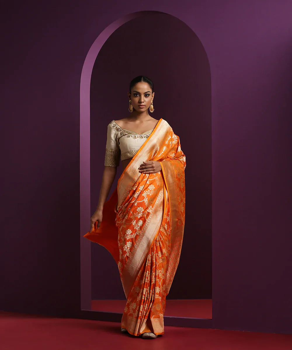 Light_Orange_Handloom_Pure_Katan_Silk_Banarasi_Saree_With_Jaal_WeaverStory_02