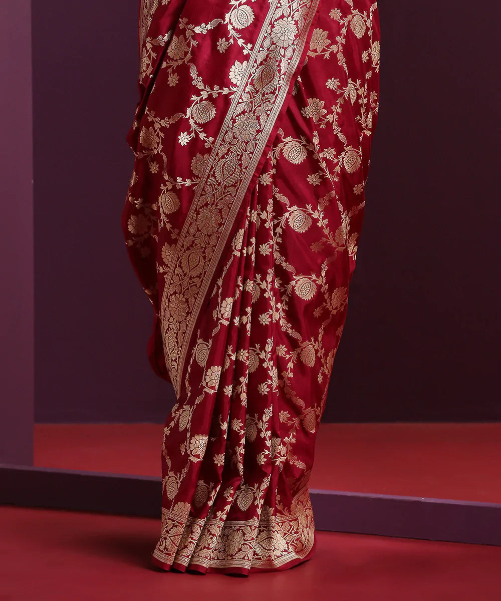 Raspberry_Handloom_Pure_Katan_Silk_Banarasi_Saree_With_Cutwork_Weave_WeaverStory_04