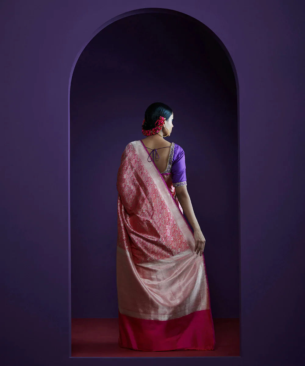 Handloom_Magenta_Pure_Chanderi_Silk_Saree_With_Nakshi_Border_And_Anardana_Booti_WeaverStory_03