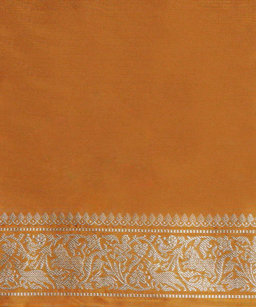 Mustard_Yellow_Handloom_Pure_Chanderi_Silk_Saree_With_Zari_Jaal_WeaverStory_05