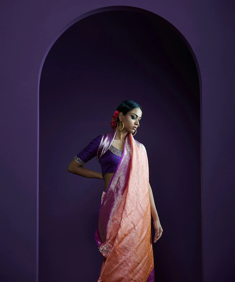 Magenta_Handloom_Pure_Chanderi_Silk_Saree_With_Mashroo_Border_And_Floral_Motifs_WeaverStory_01