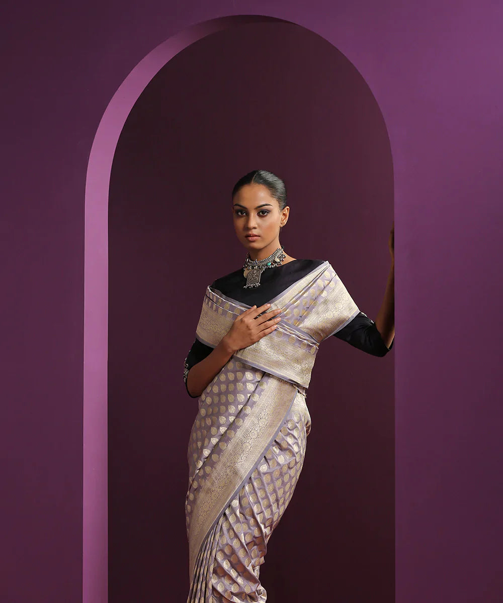 Handloom_Lavender_Pure_Katan_Silk_Banarasi_Saree_With_Single_Zari_Work_WeaverStory_01