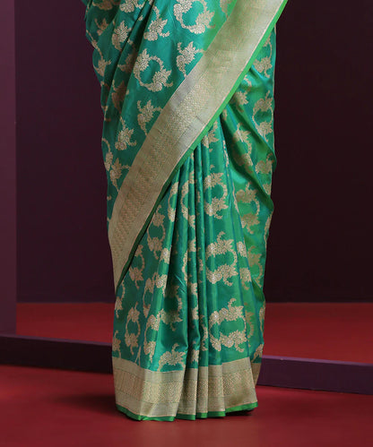 Handloom_Mint_Green_Double_Shade_Pure_Katan_Silk_Banarasi_Saree_With_Meenakari_WeaverStory_04