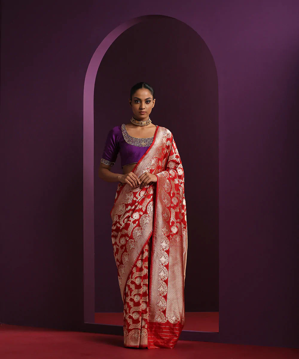 Red_Handloom_Pure_Katan_Silk_Banarasi_Saree_With_Sona_Rupa_Jaal_WeaverStory_02