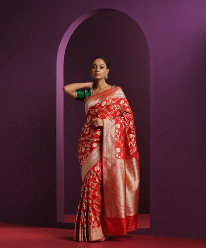 Red_Handloom_Pure_Katan_Silk_Banarasi_Saree_With_Zari_Bel_WeaverStory_02