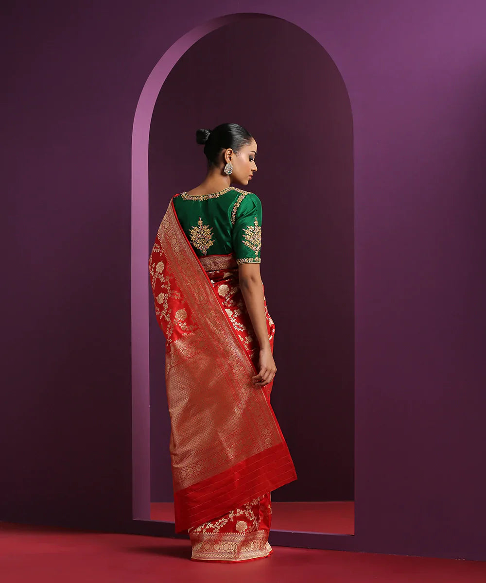 Red_Handloom_Pure_Katan_Silk_Banarasi_Saree_With_Zari_Bel_WeaverStory_03