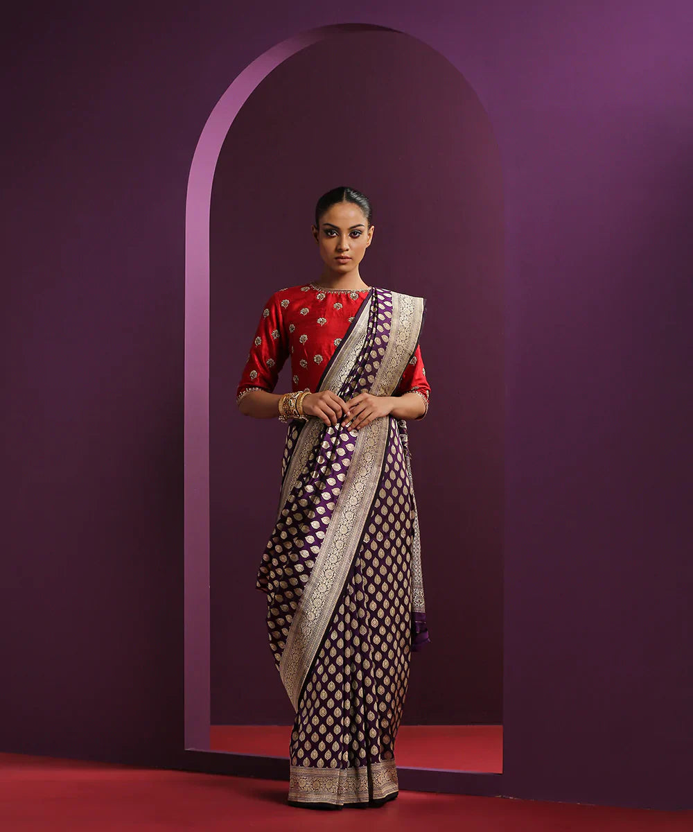 Handloom_Purple_Pure_Katan_Silk_Banarasi_Saree_With_Mughal_Booti_WeaverStory_02