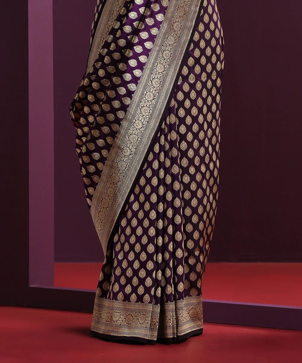 Handloom_Purple_Pure_Katan_Silk_Banarasi_Saree_With_Mughal_Booti_WeaverStory_04