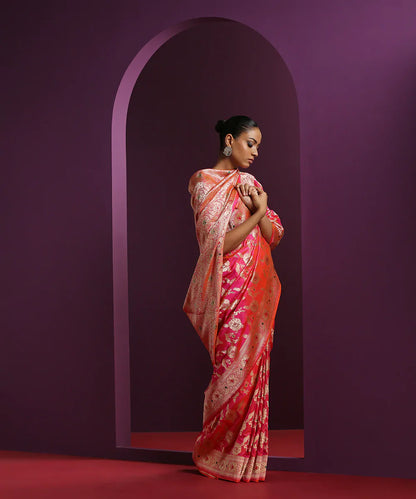 Handloom_Pink_Dual_Tone_Pure_Katan_Silk_Banarasi_Saree_With_Sunflower_Motifs_WeaverStory_02