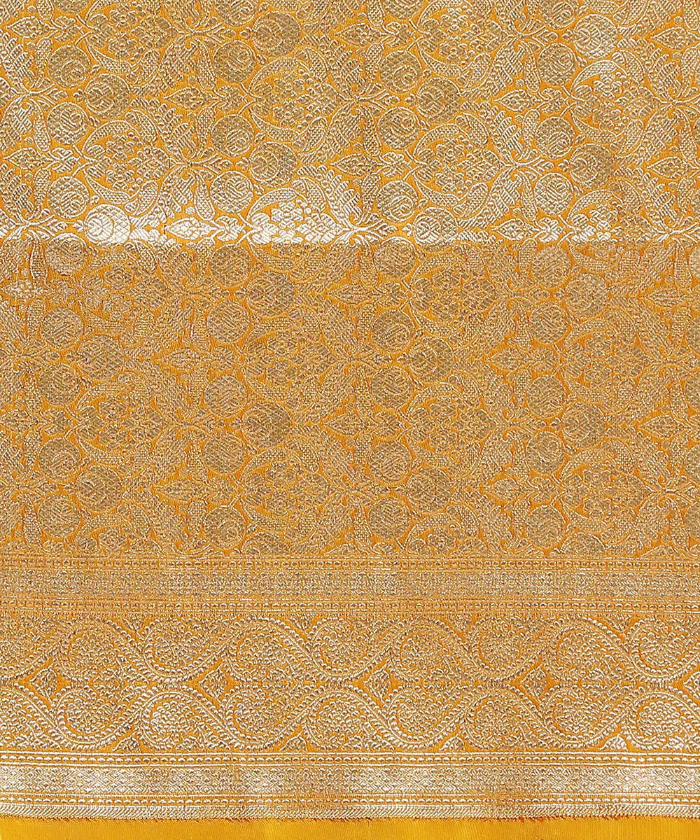 Handloom_Mustard_Pure_Katan_Silk_Banarasi_Saree_With_Gold_And_Silver_Zari_Jaal_WeaverStory_05