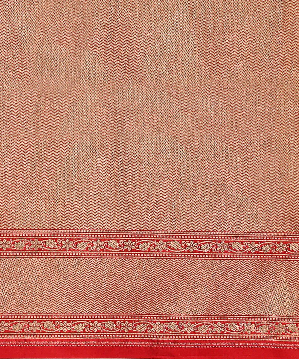 Handloom_Red_Pure_Katan_Silk_Banarasi_Saree_With_Zari_Jaal_WeaverStory_05