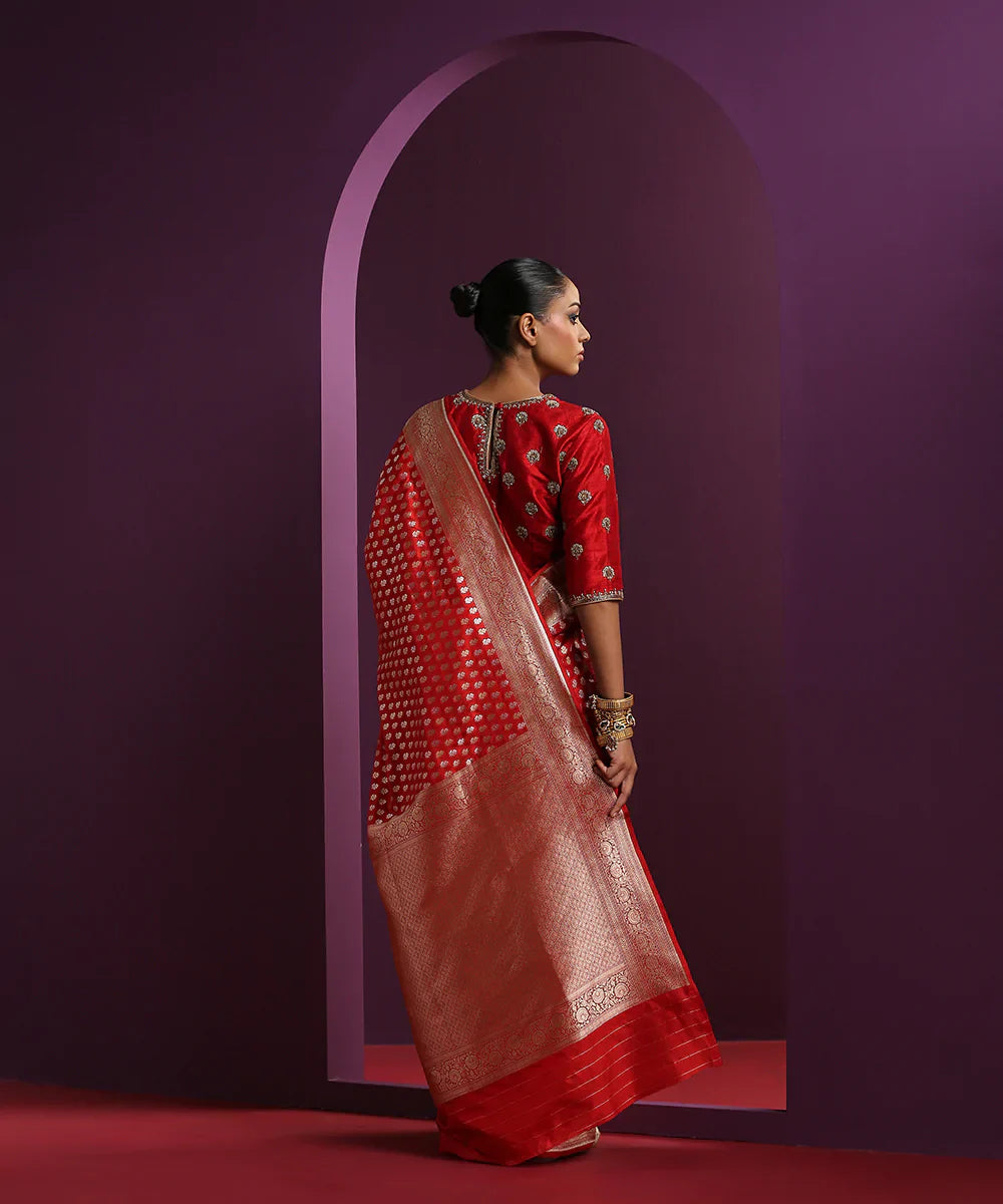 Red_Handloom_Pure_Katan_Silk_Banarasi_Saree_With_Sona_Rupa_Zari_Booti_WeaverStory_03