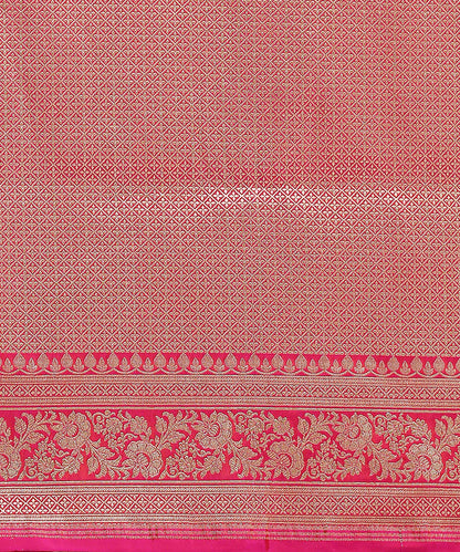 Red_And_Pink_Dual_Tone_Handloom_Pure_Katan_Silk_Banarasi_Saree_With_Sona_Rupa_Zari_Booti_WeaverStory_05