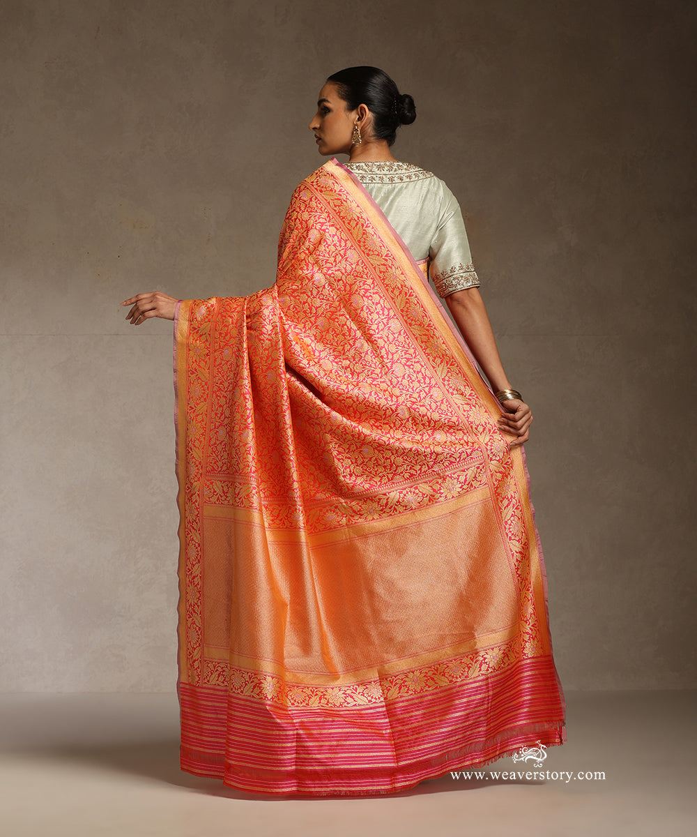 Neon_Pink_Handloom_Double_Shade_Pure_Katan_Silk_Banarasi_Floral_Kimkhab_Kadhwa_Saree_With_Silver_Meena_Booti_WeaverStory_03