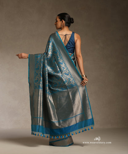 Antique_Zari_Base_Blue_And_Green_Meenakari_Jaal_WeaverStory_03