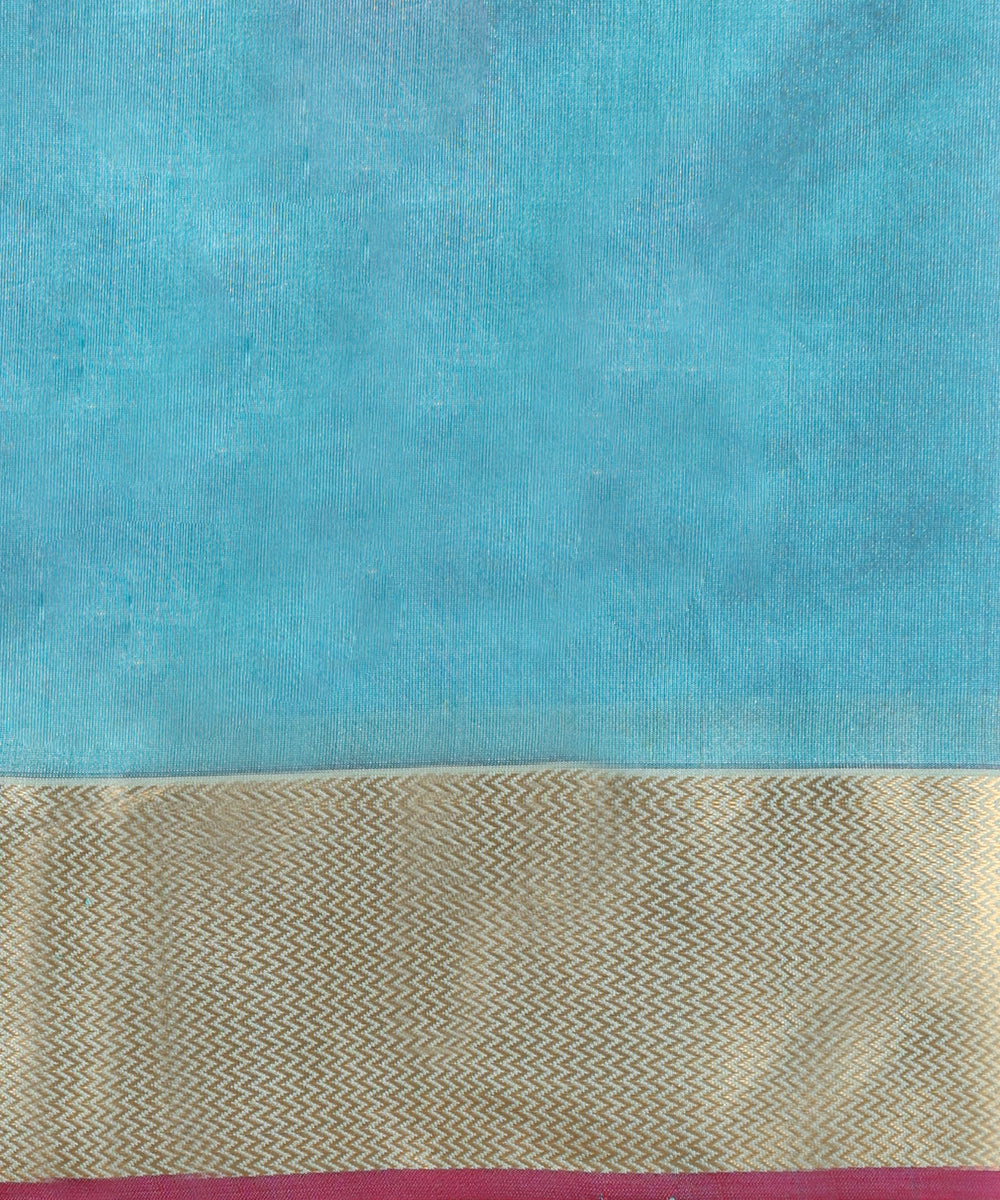 Steel_Blue_Handloom_Pure_Chanderi_Silk_Saree_With_All_Over_Booti_And_Nakshi_Border_WeaverStory05