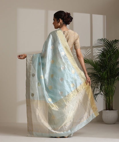 Handloom_Pastel_Sky_Blue_Pure_Chanderi_Silk_Saree_With_Gold_And_Meena_Booti_WeaverStory03