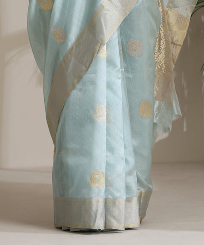 Handloom_Pastel_Sky_Blue_Pure_Chanderi_Silk_Saree_With_Gold_And_Meena_Booti_WeaverStory04