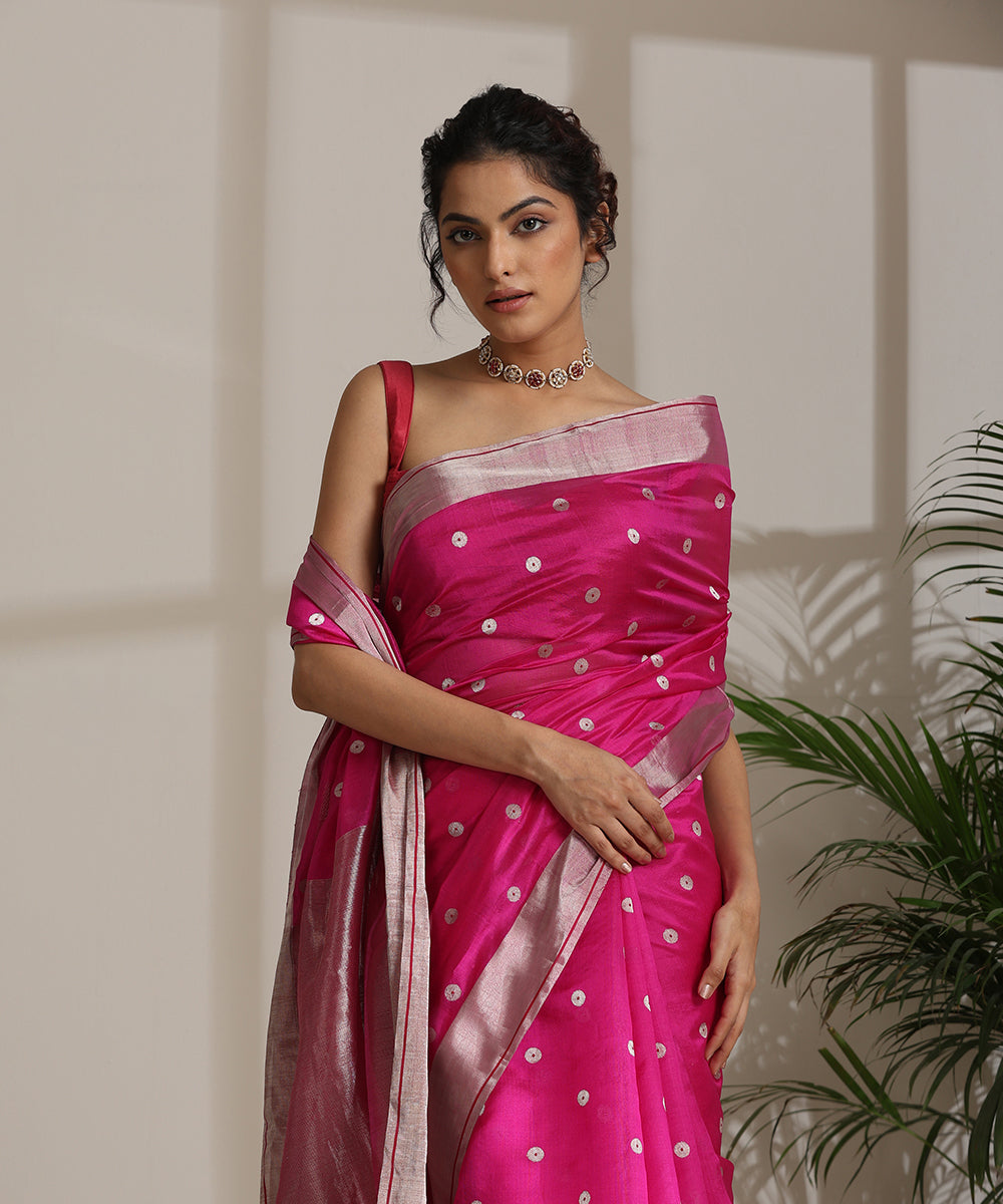 Handloom_Rani_Pink_Pure_Chanderi_Silk_Saree_With_Silver_Round_Zari_And_Meena_Booti_And_Border_WeaverStory01