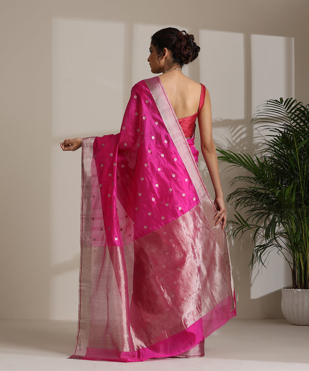 Handloom_Rani_Pink_Pure_Chanderi_Silk_Saree_With_Silver_Round_Zari_And_Meena_Booti_And_Border_WeaverStory03