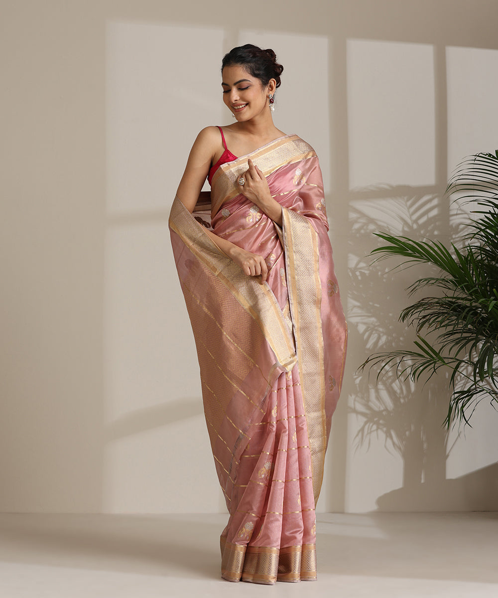 Handloom_Blush_Pink_Striped_Pure_Chanderi_Silk_Saree_With_Gold_Flower_Booti_WeaverStory02