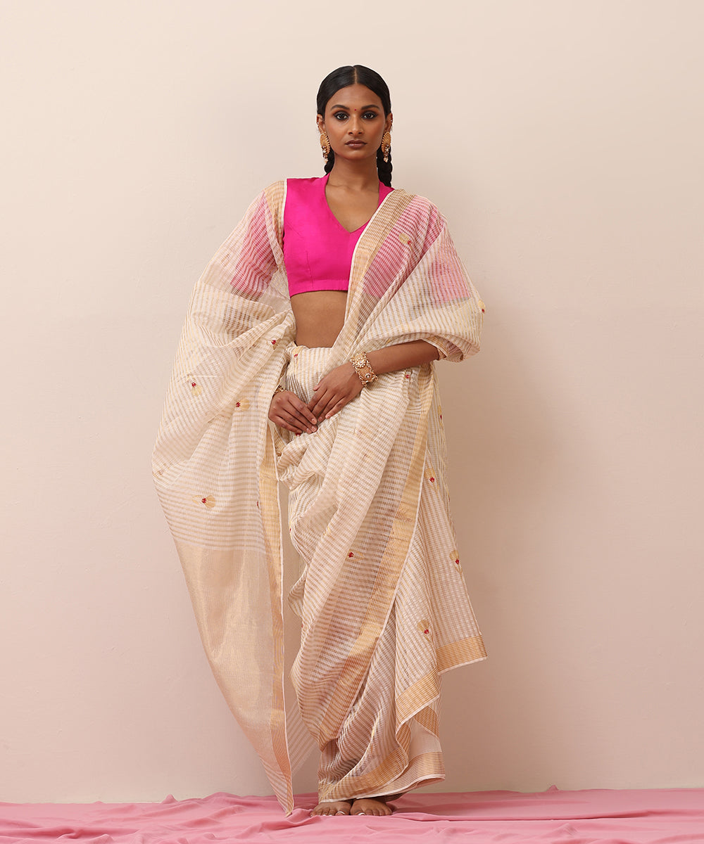 Offwhite_Handloom_Pure_Chanderi_Silk_Saree_With_All_Over_Golden_Floral_Booti_WeaverStory_02