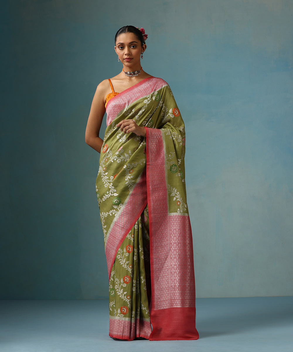 Heena_Green_And_Coral_Pink_Handloom_Pure_Tussar_Georgette_Banarasi_Saree_With_Multi_Colour_Meenakari_WeaverStory_01