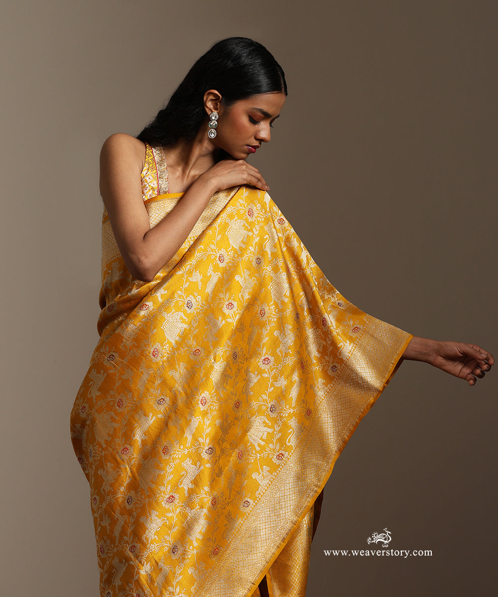 Mustard_Pure_Katan_Silk_Zari_Weft_Shikargah_Saree_With_Meenakari_WeaverStory_02