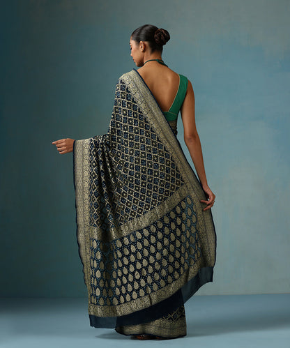 Navy_Blue_Handloom_Pure_Georgette_Banarasi_Bandhej_Saree_With_Floral_Border_WeaverStory_03