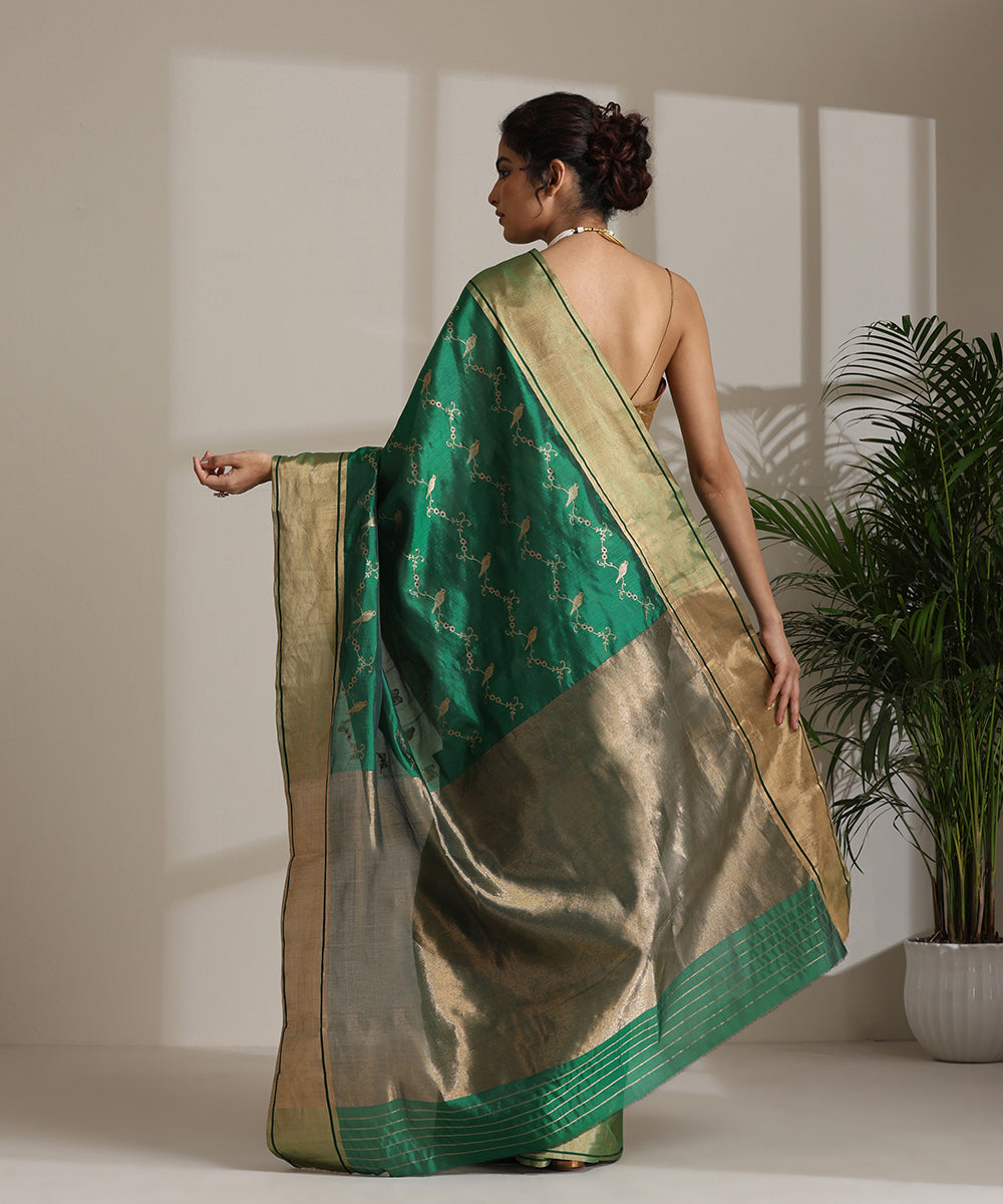 Emerald_Green_Handloom_Pure_Silk_Chanderi_Saree_With_Birds_On_Branches_WeaverStory03