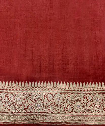 Handloom Maroon Pure Katan Silk Banarasi Saree With Diagonal Bel
