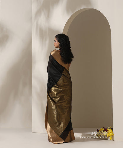 Black_Handloom_Pure_Silk_Chanderi_Handloom_Saree_With_Gold_Zari_Border_WeaverStory_03