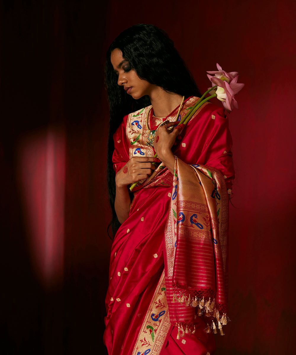 Red Handloom Pure Katan Silk Banarasi Saree With Paithani Border And Palla In Pure Zari