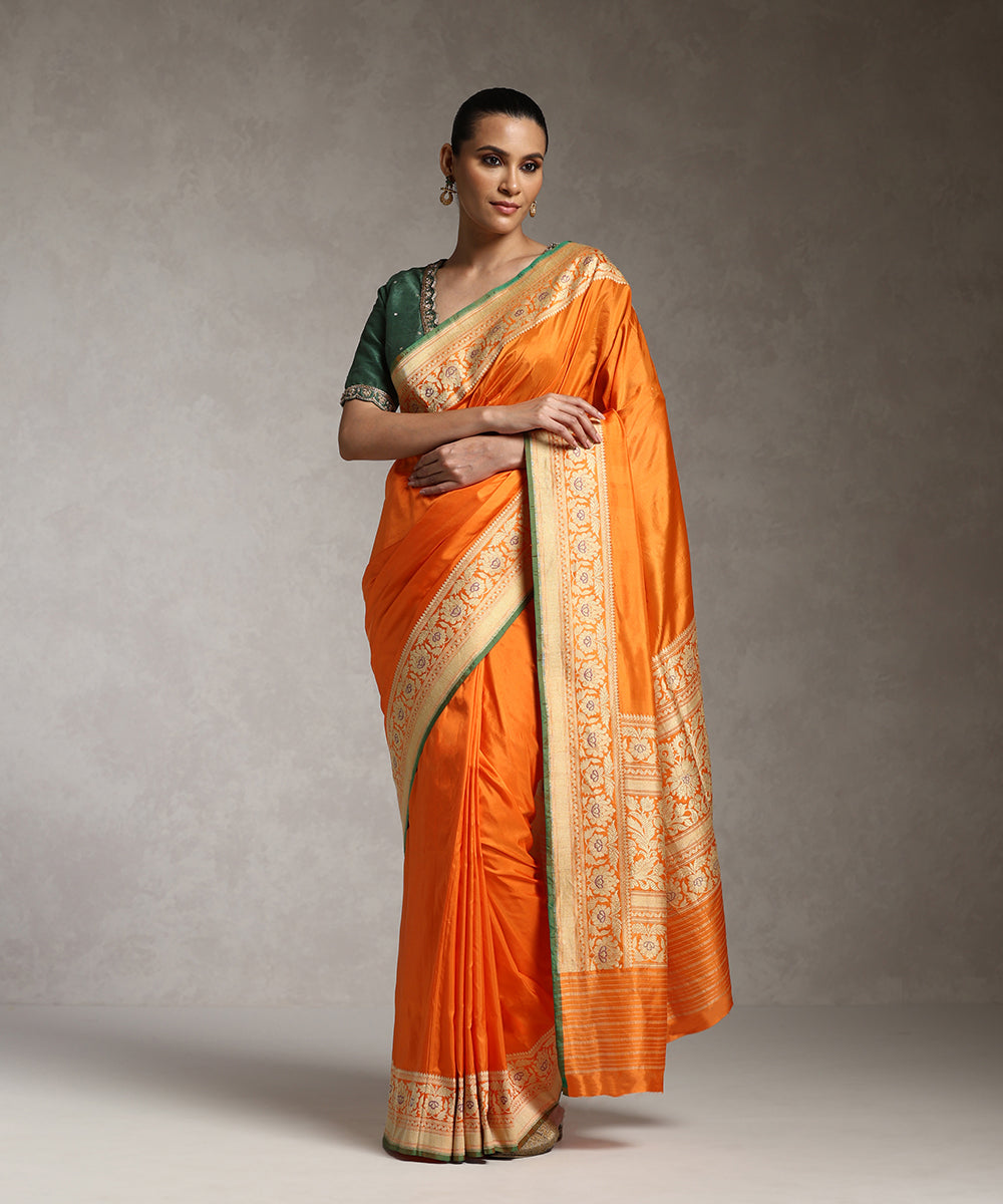 Orange_Handloom_Plain_Pure_Katan_Silk_Banarasi_Saree_With_Kadhwa_Meenakari_Border_WeaverStory_01