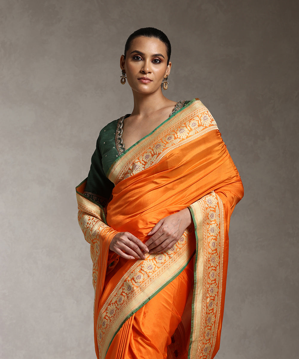 Orange_Handloom_Plain_Pure_Katan_Silk_Banarasi_Saree_With_Kadhwa_Meenakari_Border_WeaverStory_02