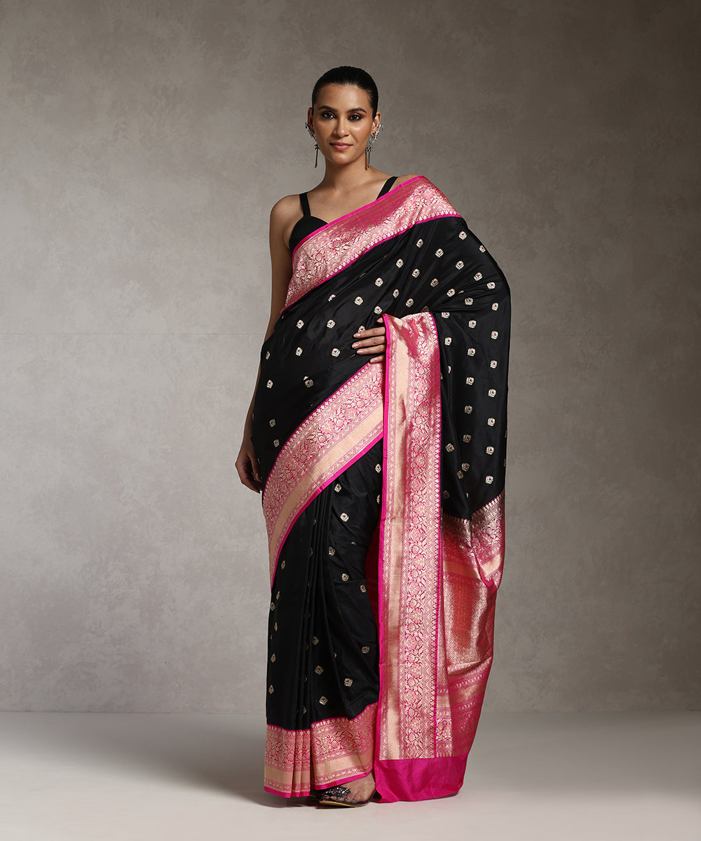 Handloom_Black_Pure_Katan_Silk_Banarasi_Saree_With_Kadhiyal_Border_And_Meenakari_Boota_WeaverStory_01