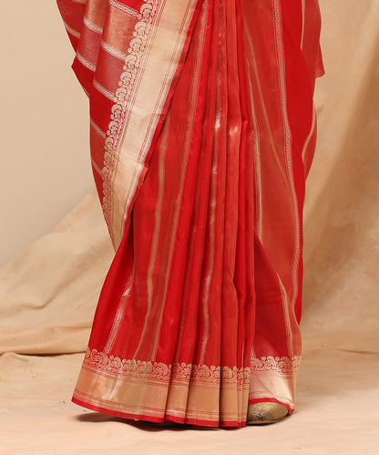 Red_And_Gold_Handloom_Pure_Tissue_Silk_Kadhwa_Banarasi_Saree_With_Stripes_WeaverStory_04