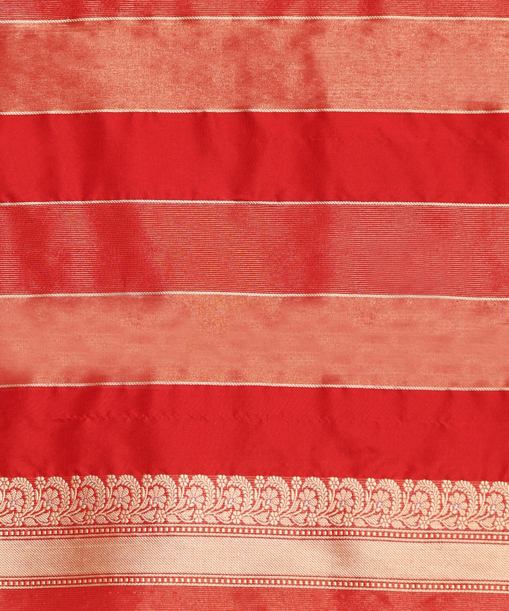 Red_And_Gold_Handloom_Pure_Tissue_Silk_Kadhwa_Banarasi_Saree_With_Stripes_WeaverStory_05