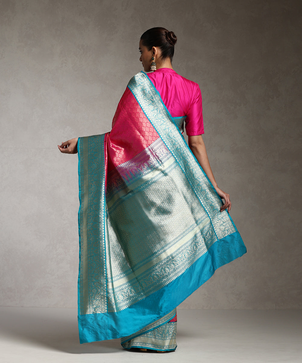 Pink_Handloom_Pure_Katan_Silk_Zari_Wasket_Banarasi_Saree_With_Teal_Kadhiyal_Border_WeaverStory_03